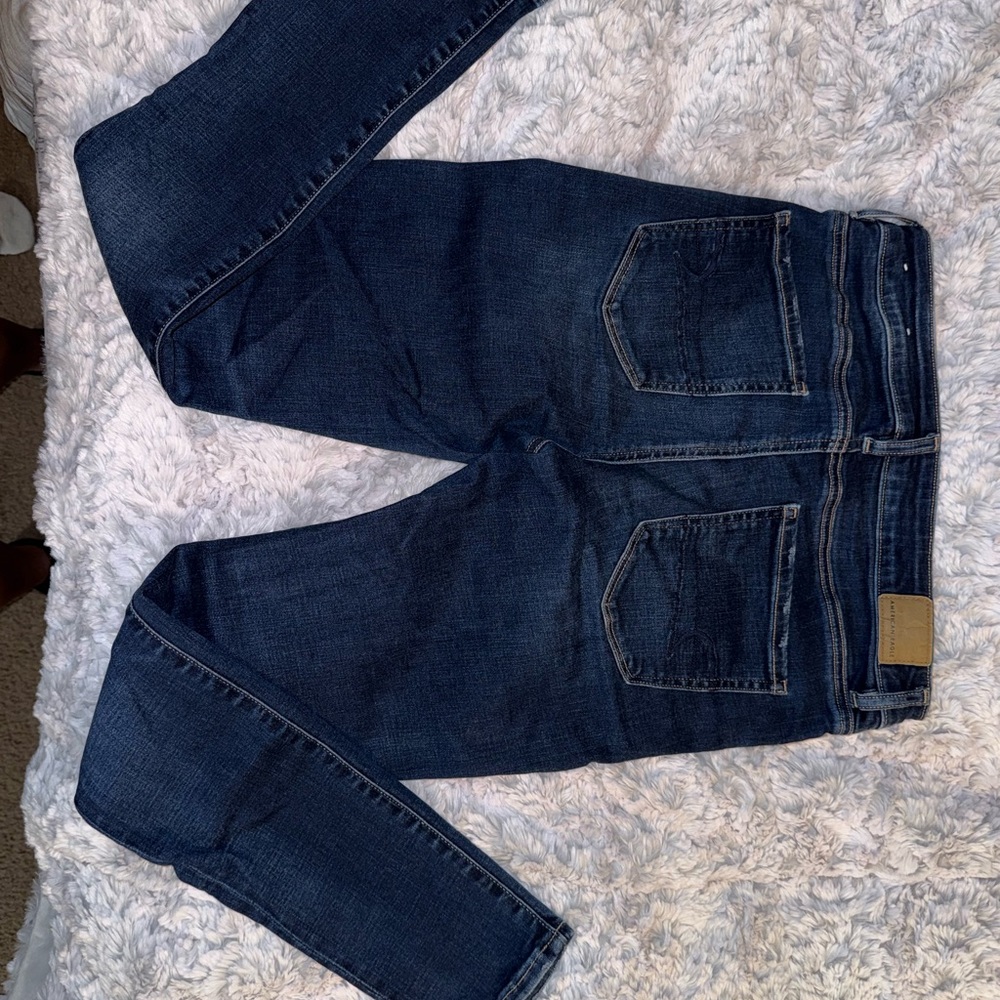 American Eagle Outfitters Women’s Indigo Slim Straight Jeans - Picture 3 of 3